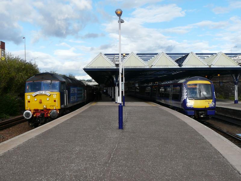 Photo of Blue and Yellow departures from Dundee