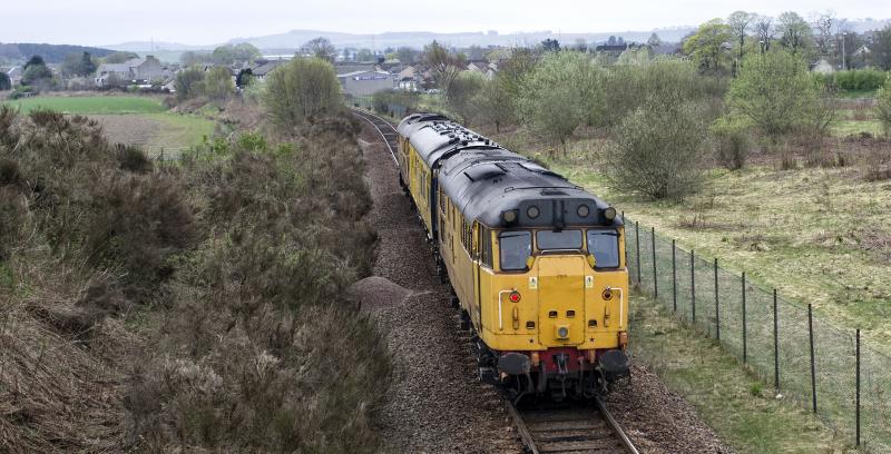 Photo of 31233 LEADS AT KINTORE 13.4.11.jpg