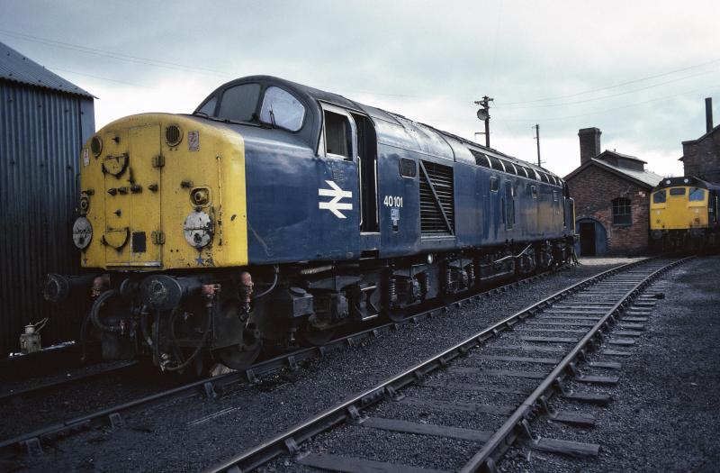 Photo of 40101 WITH 25065 FERRYHILL 18.7.79.jpg