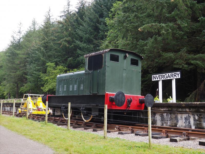 Photo of Industrial diesel shunter at Invergarry station
