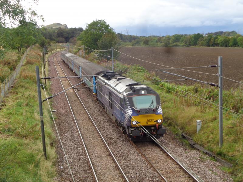 Photo of 68007 near Kirknewton with DRS coachesc