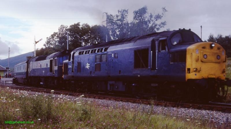Photo of 37184 and sleeper at Rannoch 1984