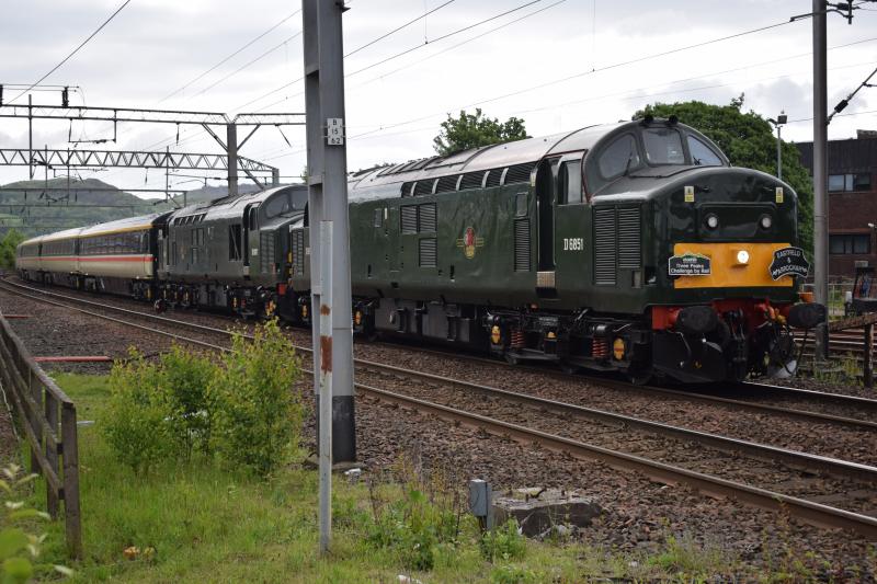 Photo of 1Z17 approaching Dumbarton Central 12.6.21