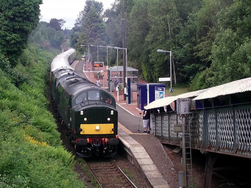 Photo of 37521 at Helensburgh Upper