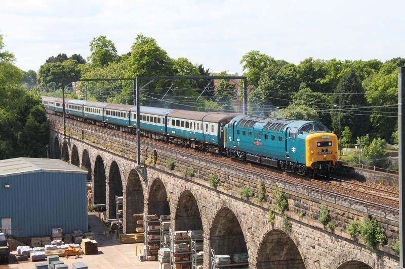 Photo of Deltic approaches Slateford